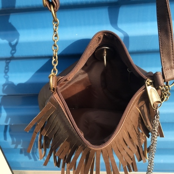 Fringed Purse - Picture 3 of 3
